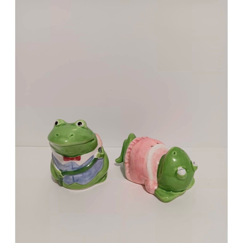 Otagiri Japan Mary Ann Baker Frog Ceramic Salt/Pepper Shakers